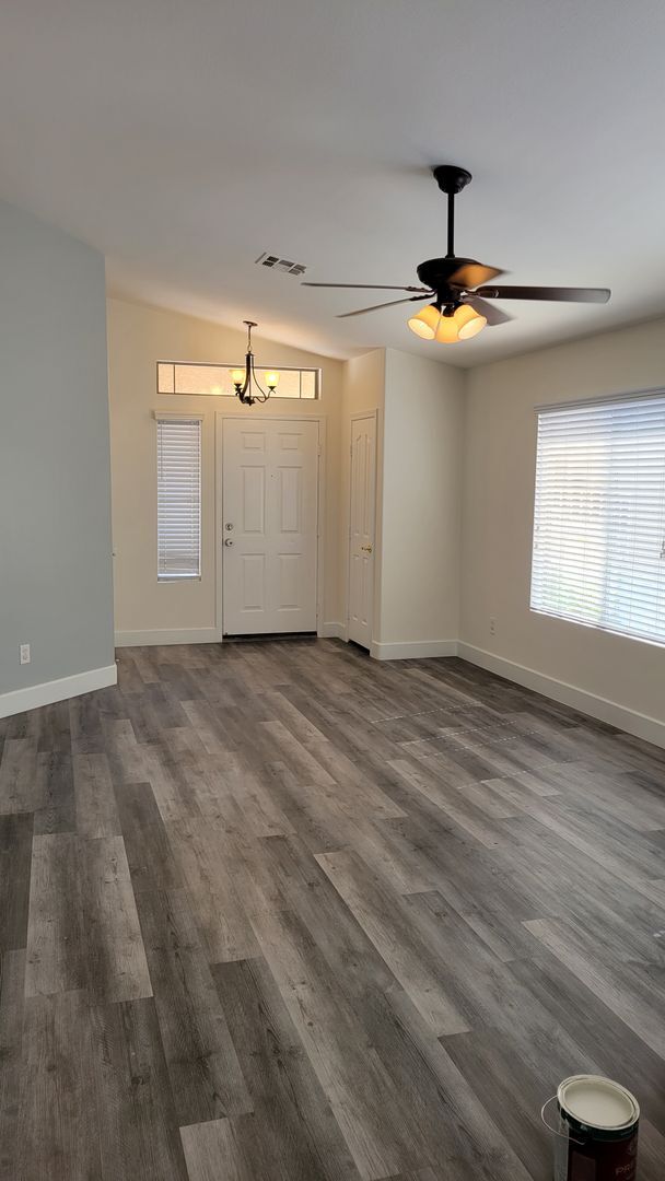 Building Photo - Charming Single Story 3 Bedroom Home For R...
