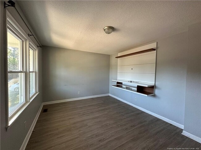 Foto del edificio - 1036 Appalachin Dr