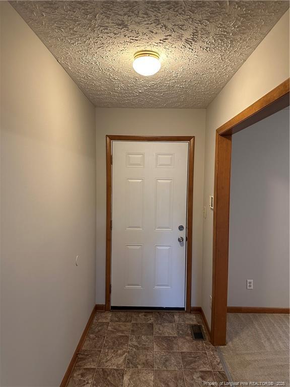 Building Photo - 8516 Amish Dr