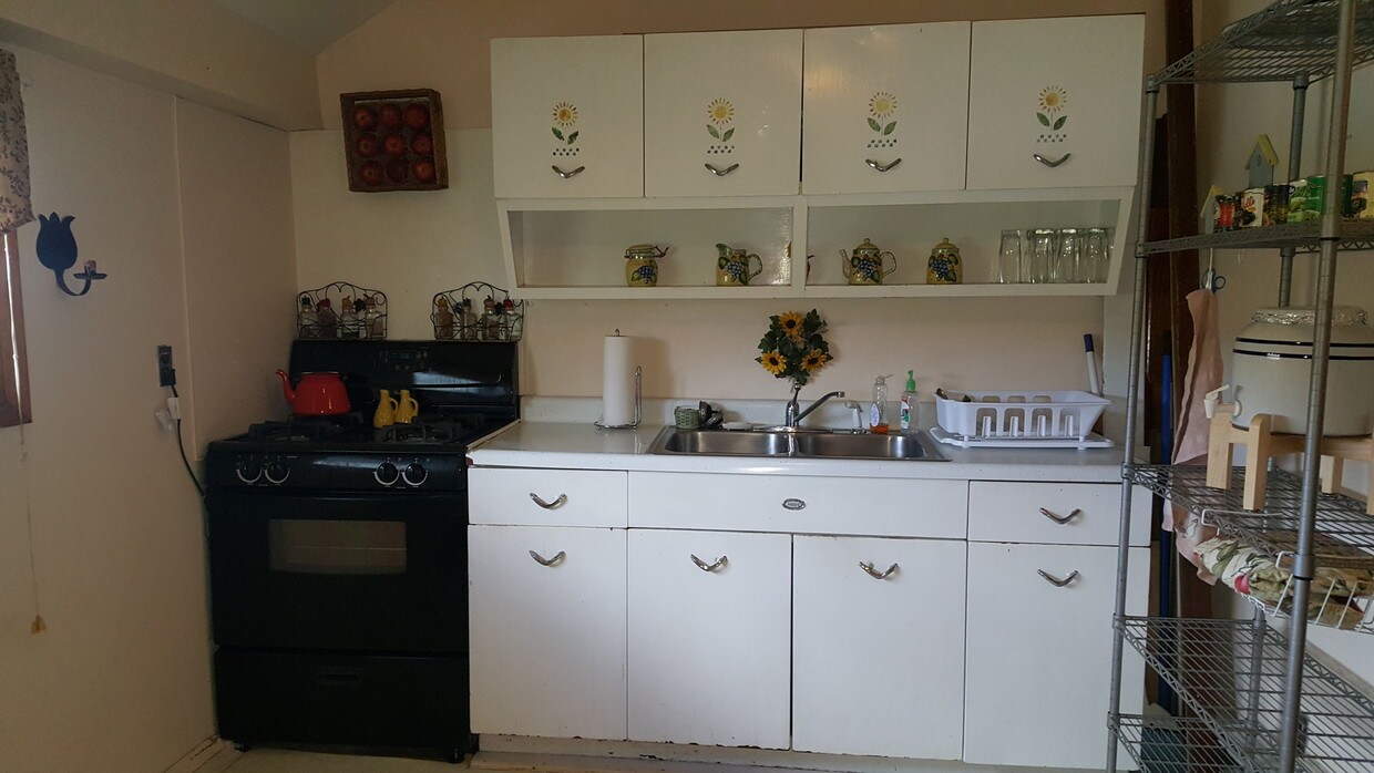 Foto principal - 539 Enid Rd