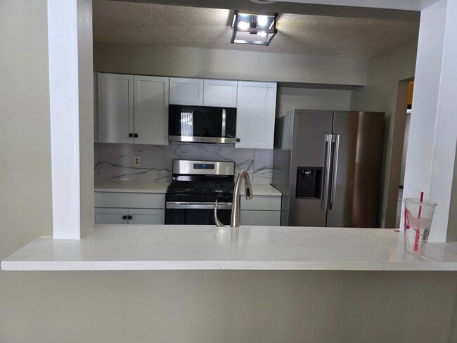 Building Photo - 809 Nassau Pkwy