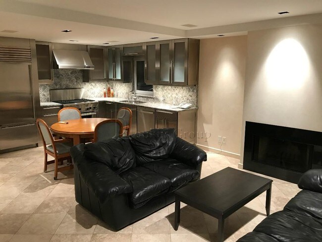 Foto del edificio - 15429 19th Ave