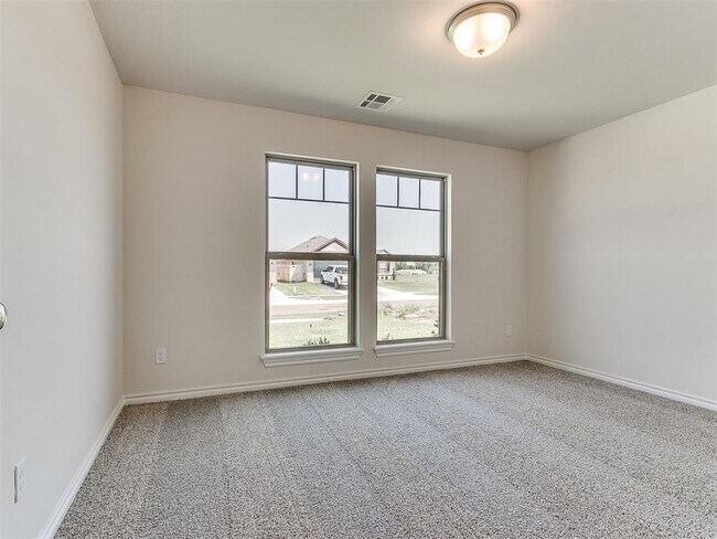 Foto del edificio - 561 Grand Sycamore Dr