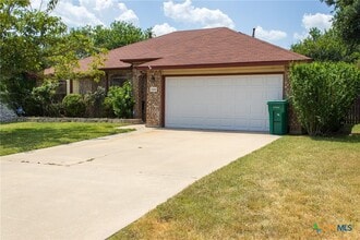Building Photo - 2306 Wampum Dr