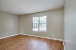 Building Photo - 2339 Walden Dr