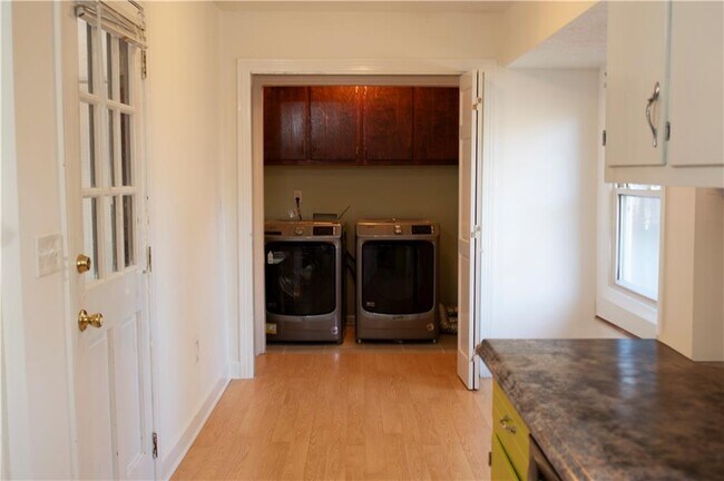 Foto del edificio - 3626 Thompson Bend