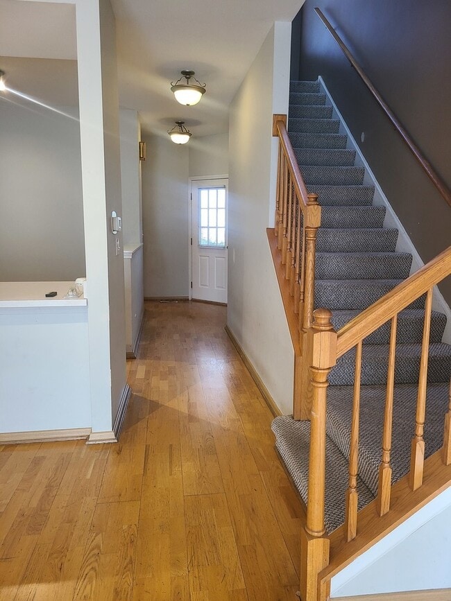 Foto del edificio - 100 Harvest Gate Rd