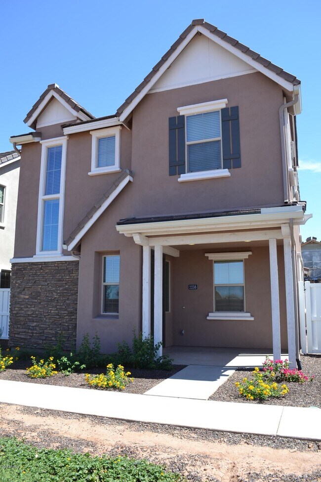 Building Photo - 2238 S Annie Ln