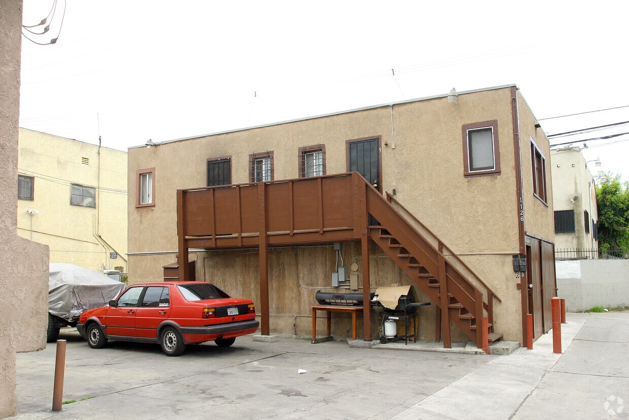 Building Photo - 1126-1130 E Alhambra Ct