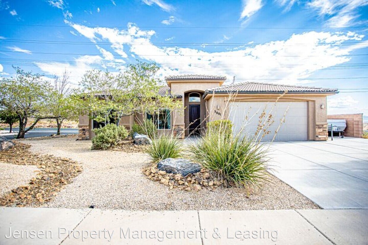Foto principal - 3 br, 2 bath House - 3001 West 625 North