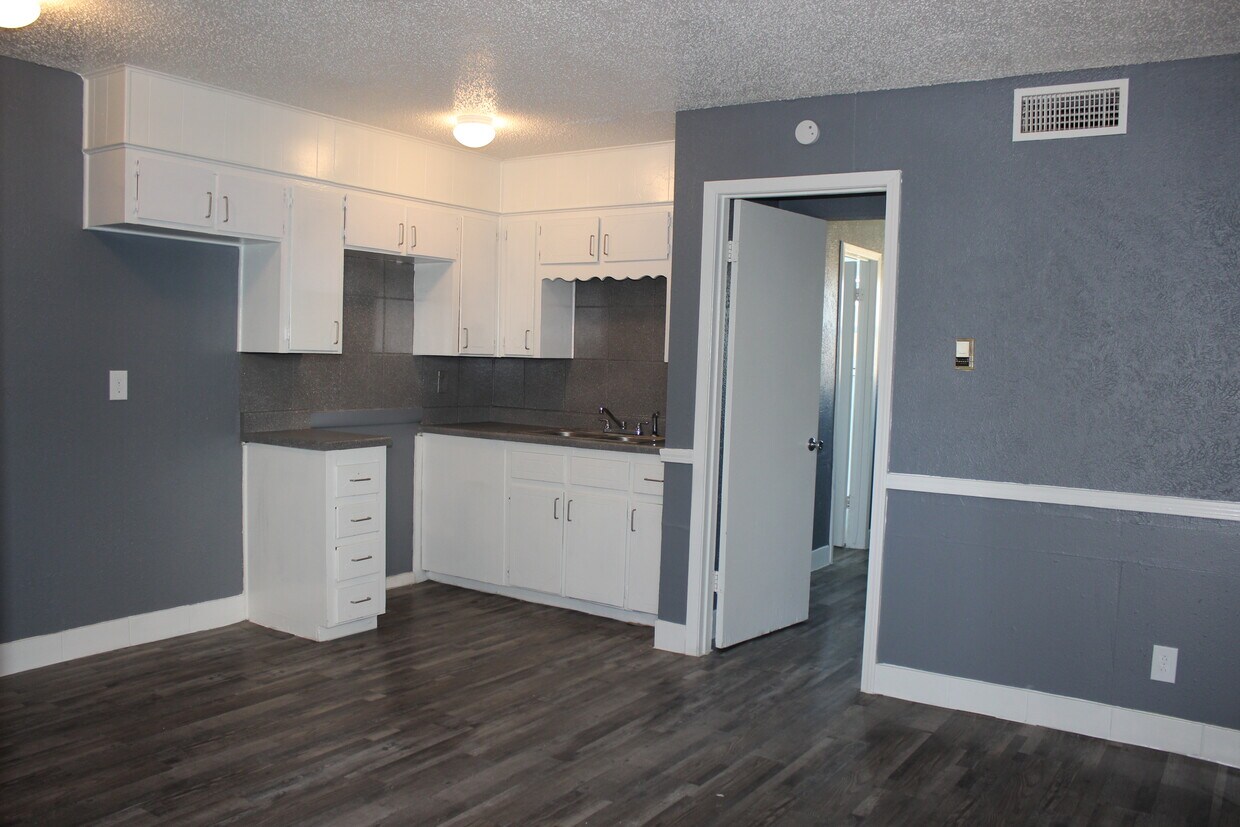 Foto principal - 403 12th N St