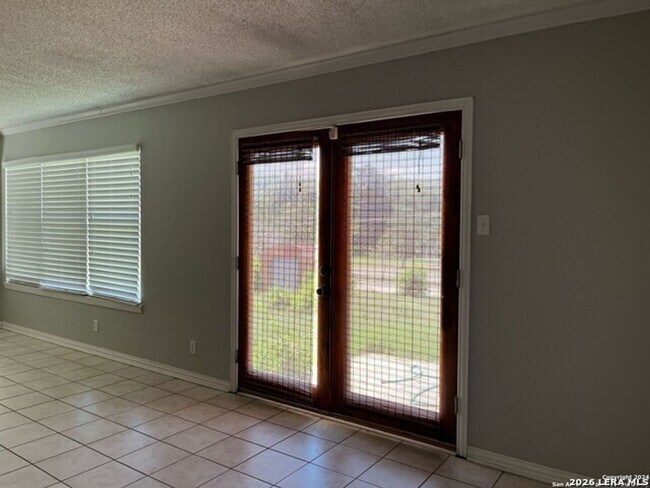 Foto del edificio - Move-in Special: First full month of rent FREE with a 2-year lease.