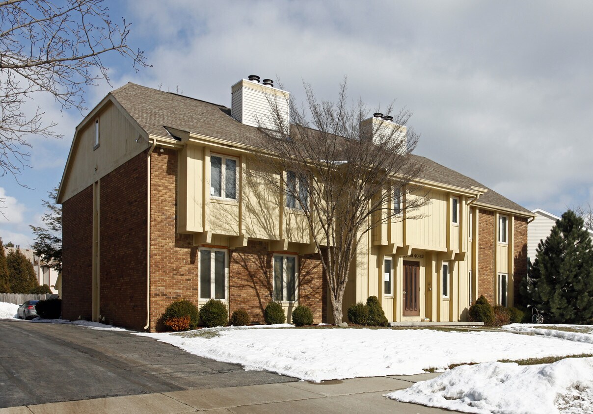Foto del edificio - 5836 Ryewyck Dr
