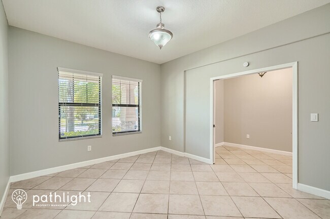Building Photo - 11820 Valhalla Woods Drive, Riverview, FL,...