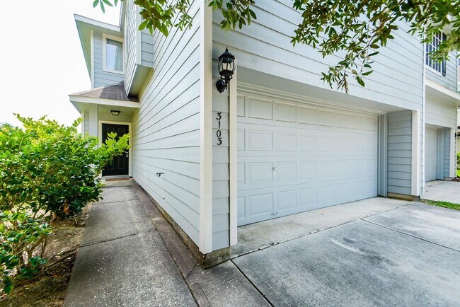 Foto del edificio - 3103 Atherton Canyon Ln