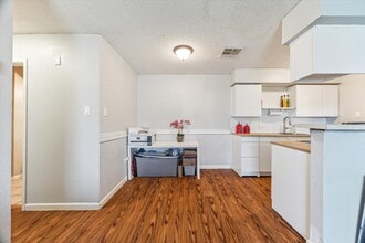 Building Photo - 5707 Cripple Brook Ct