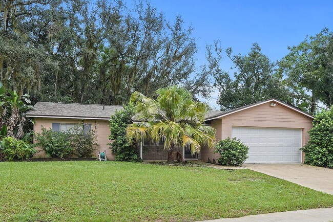 Foto del edificio - 2561 Tree Ridge Ln