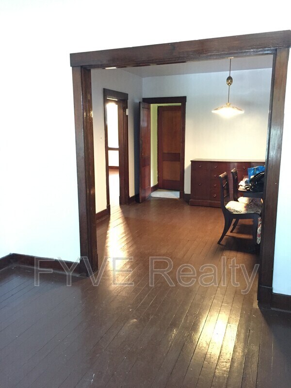 Foto del edificio - 1123 Woodland Ave