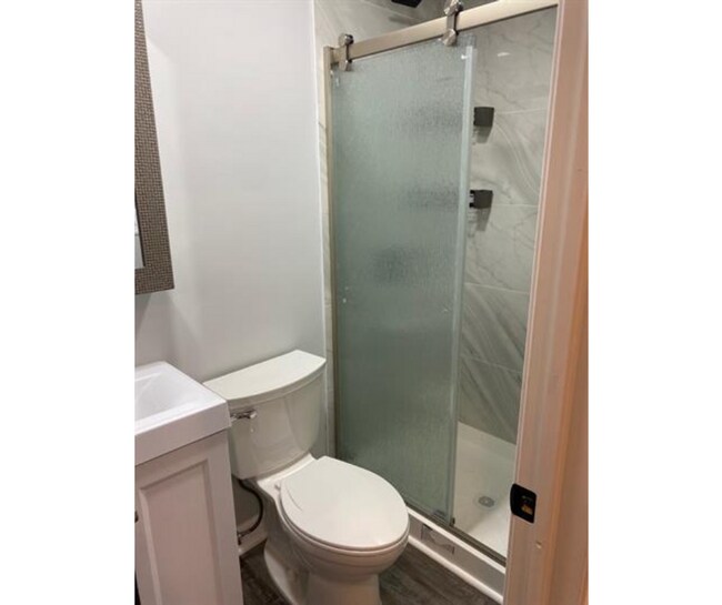 Foto del edificio - 833 N Fulton Ave