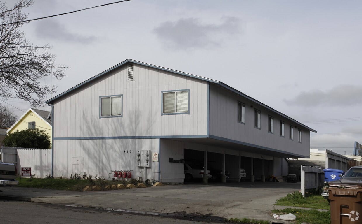 Foto principal - 840 Napa St