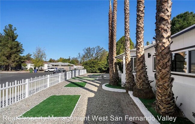 Foto del edificio - 4 br, 2 bath House - 18430 Bessemer St