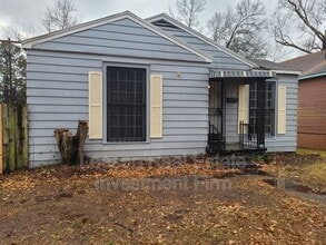 Building Photo - 3603 Darien St