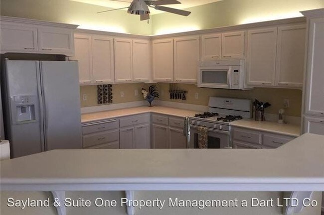 Foto del edificio - 3 br, 2 bath House - 127 Waterfall Road