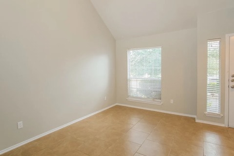 Foto del edificio - 14820 Lipton Ln