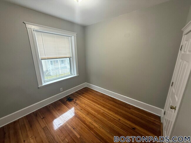 Foto del edificio - 62 Fayston St