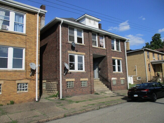 Foto del edificio - 326 Park Rd