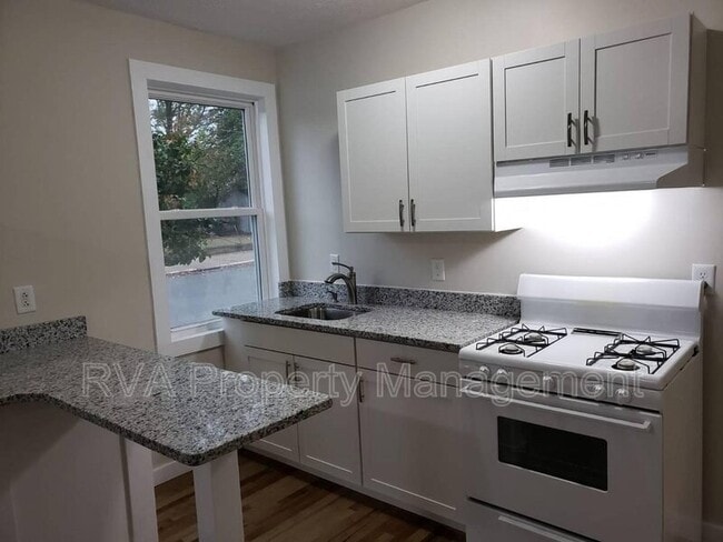 Foto del edificio - 600 N 32nd St