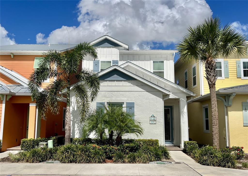 Foto principal - 8125 Surf St