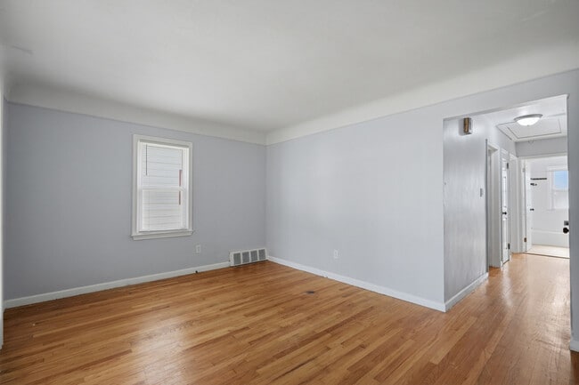 Building Photo - 20435 Norborne