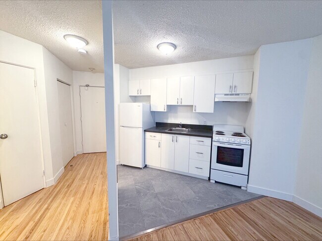 Photo du bâtiment - Parkview Terrace - 216