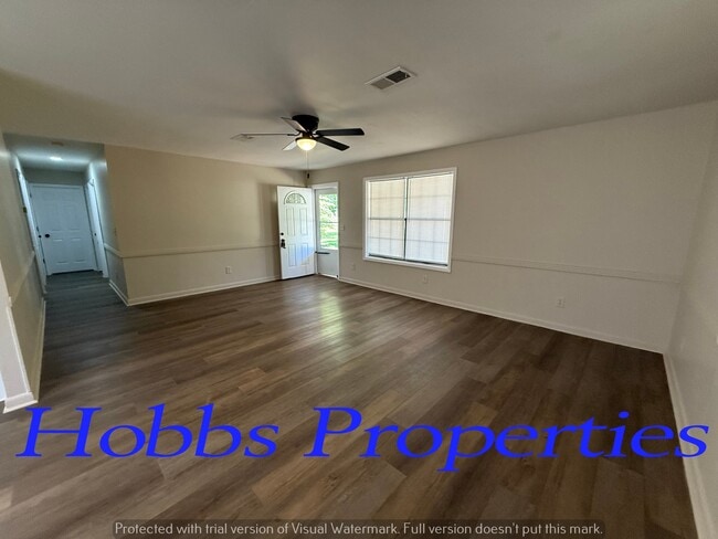 Foto del edificio - 17650 Brownsferry Rd