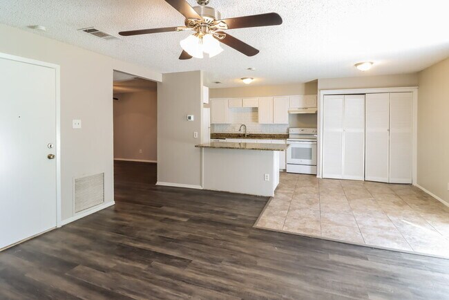 Foto del edificio - 521 Annapolis Dr