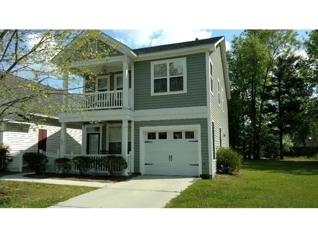 Building Photo - 190 Recess Dr