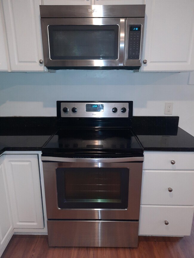 Foto del edificio - 7 Autumn Leaf Dr