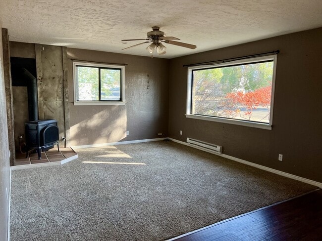 Foto del edificio - 366 S 100 E