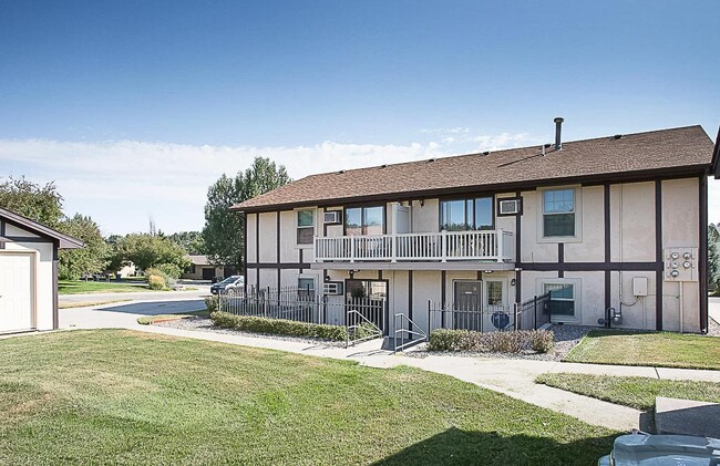 Building Photo - 386 Moccasin Trl