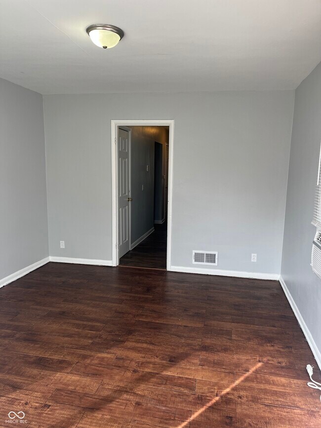 Foto del edificio - 628 N Oxford St