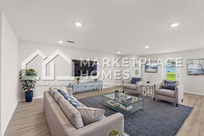 Building Photo - 7504 Delancey St