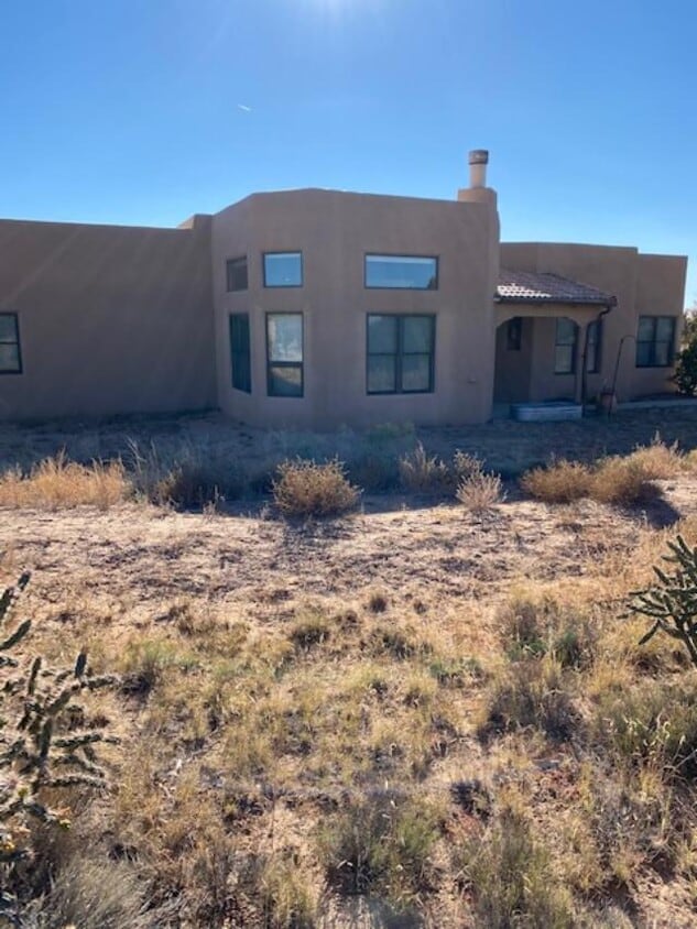 11 Alcalde Rd, Santa Fe, NM 87508 House Rental in Santa Fe, NM