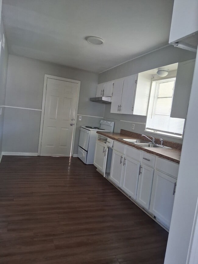 Photo - 4539 Ritchey Dr House