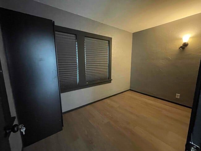 Building Photo - 1521 Genevieve St