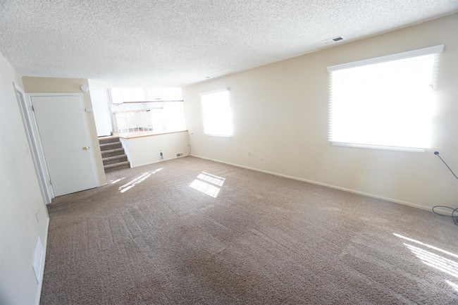 Foto del edificio - 7047 S Fairfax St