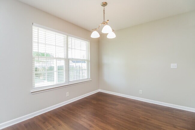 Foto del edificio - 1609 London Gardens Ct