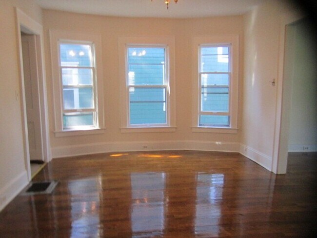 Foto del edificio - 1020 Euclid Ave