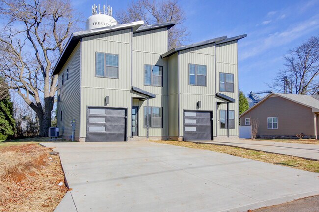 Foto del edificio - 102 Rosenwald St