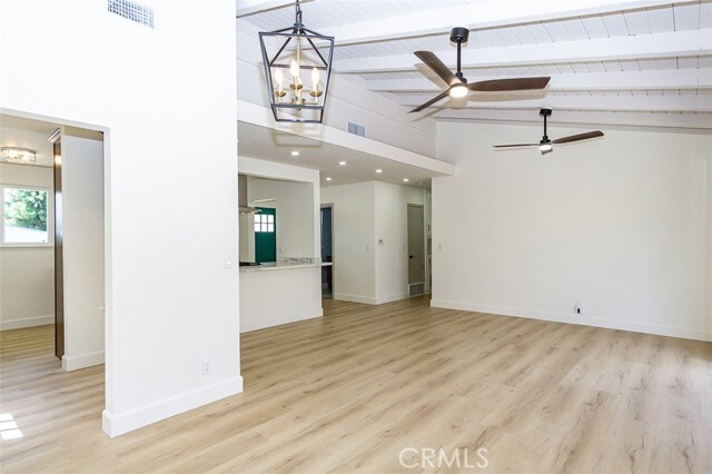 Building Photo - 14437 La Pluma Dr